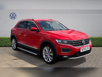 Used Volkswagen T-Roc 2019 for sale - 78869986: Photo