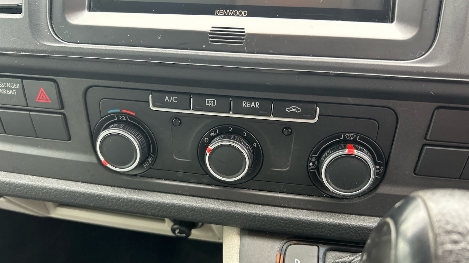 Used Volkswagen Transporter 2018 for sale - 77114107: Photo 13