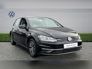 Used Volkswagen Golf 2019 for sale - 78356120: Photo