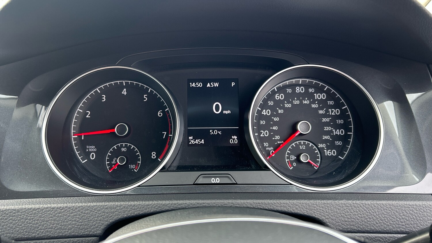 Used Volkswagen Golf 2019 for sale - 77569320: Photo 11