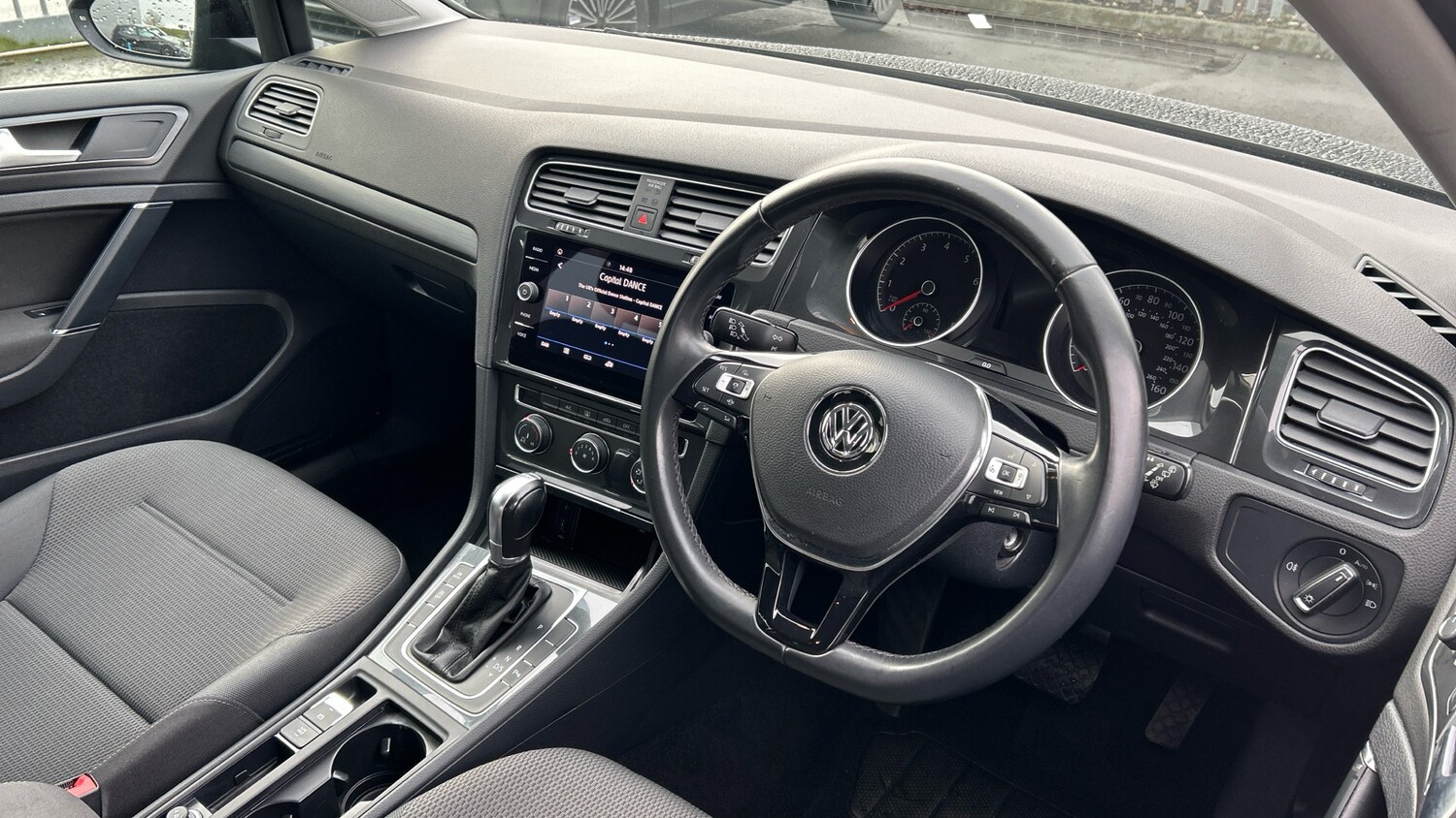 Used Volkswagen Golf 2019 for sale - 77569320: Photo 6
