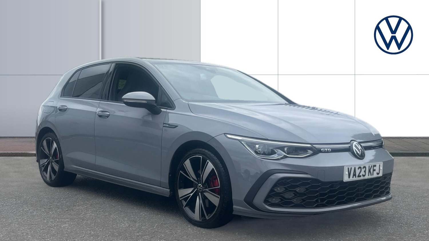 Used Volkswagen Golf 2023 for sale - 76252266: Photo 1