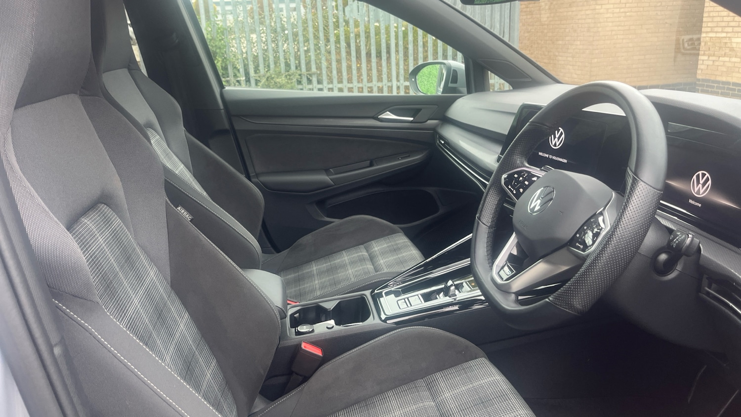 Used Volkswagen Golf 2023 for sale - 76252266: Photo 15