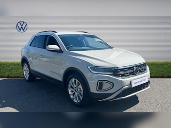 Used Volkswagen T-Roc 2025 for sale - 79140078: Photo