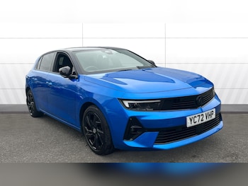 2022 (72) - 1.2 Turbo 130 GS Line 5dr Petrol Hatchback