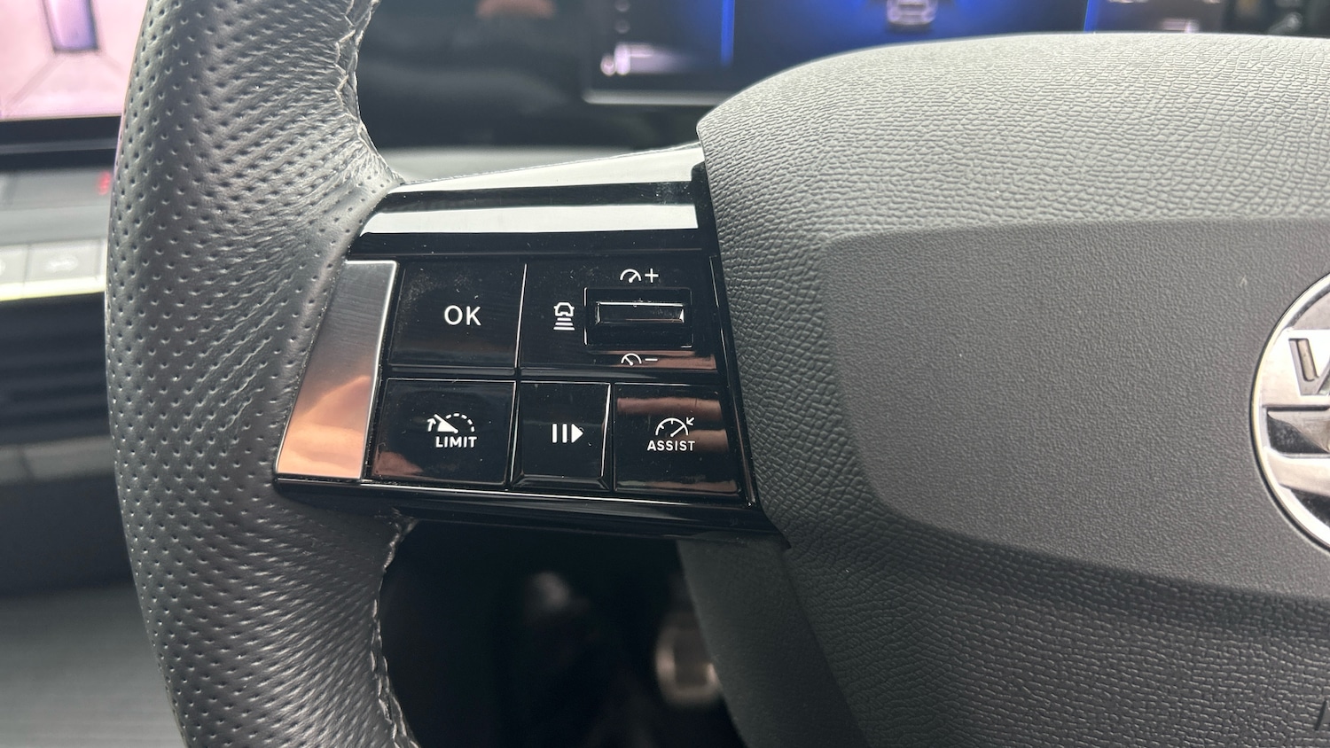 Used Vauxhall Astra 2022 for sale - 76490352: Photo 30