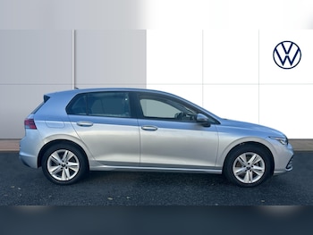 Used Volkswagen Golf 2020 for sale - 76541726: Photo