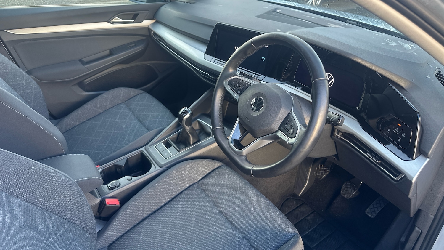 Used Volkswagen Golf 2020 for sale - 76541726: Photo 6