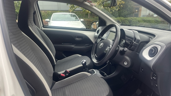 Used Toyota AYGO 2019 for sale - 76127943: Photo 15