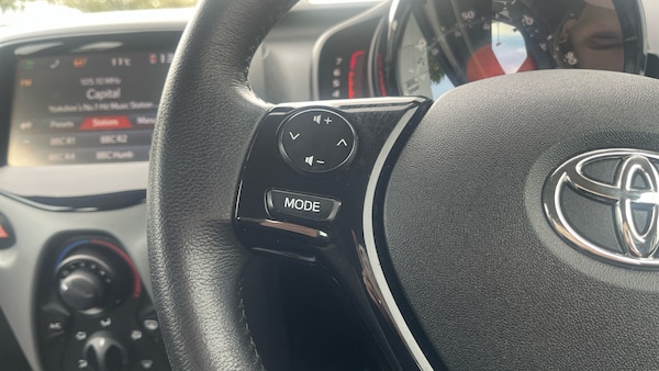 Used Toyota AYGO 2019 for sale - 76127943: Photo 17