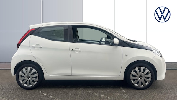 Used Toyota AYGO 2019 for sale - 76127943: Photo 4