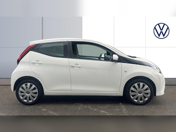 Used Toyota AYGO 2019 for sale - 76127943: Photo