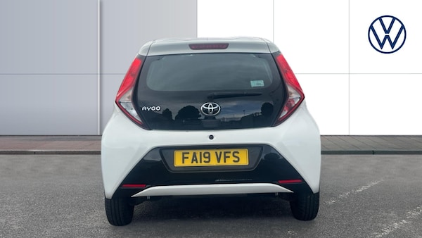 Used Toyota AYGO 2019 for sale - 76127943: Photo 8