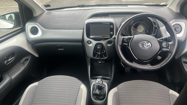 Used Toyota AYGO 2019 for sale - 76127943: Photo 9