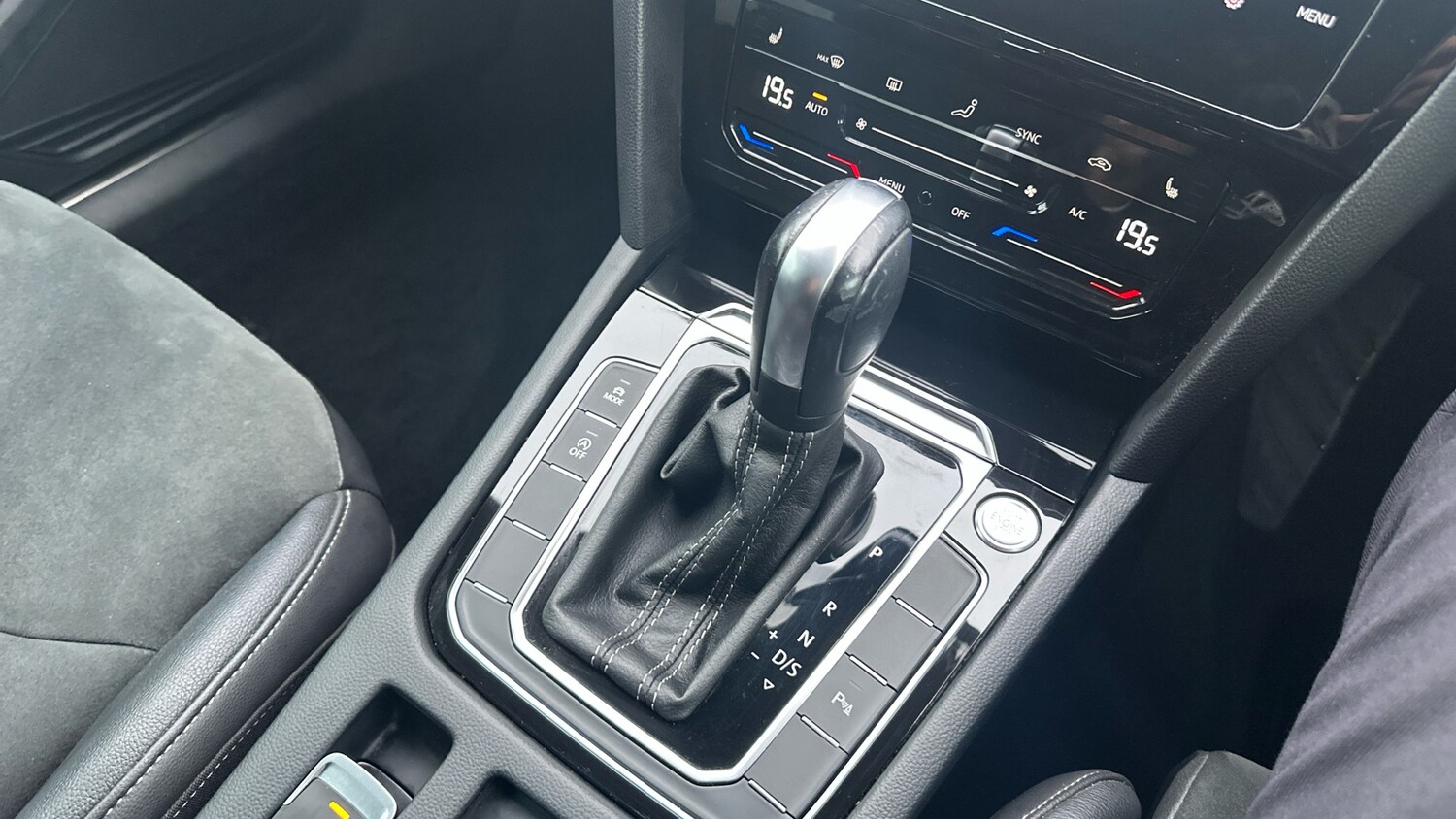 Used Volkswagen Arteon 2021 for sale - 76599867: Photo 14