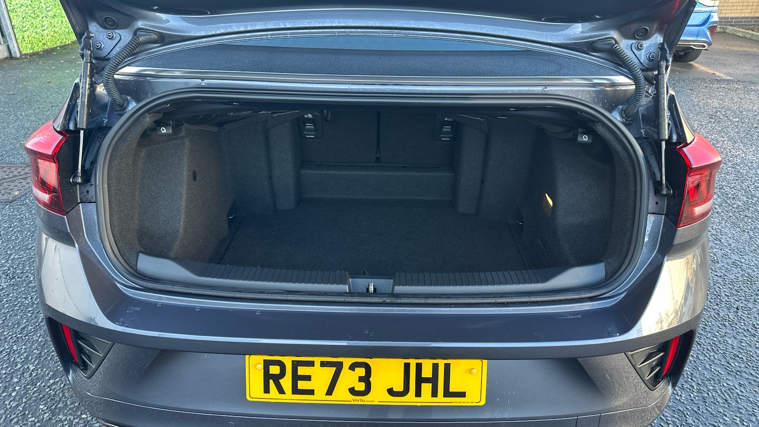 Used Volkswagen T-Roc 2023 for sale - 76761916: Photo 20