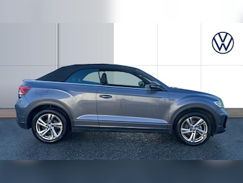 Used Volkswagen T-Roc 2023 for sale - 76761916: Photo