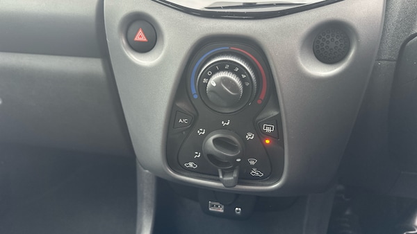 Used Toyota AYGO 2020 for sale - 76252265: Photo 13