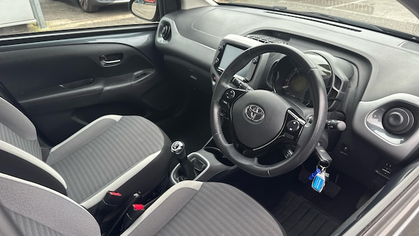 Used Toyota AYGO 2020 for sale - 76252265: Photo 6