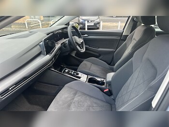 Used Volkswagen Golf 2023 for sale - 78640437: Photo