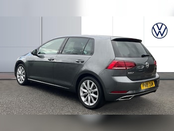 Used Volkswagen Golf 2018 for sale - 75906524: Photo