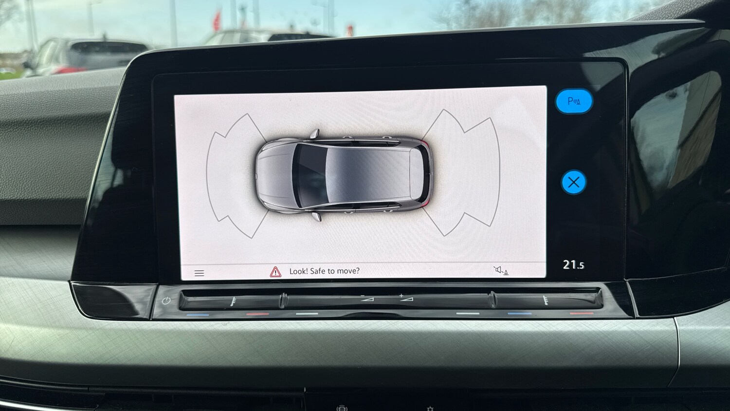 Used Volkswagen Golf 2022 for sale - 77460191: Photo 28