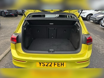 Used Volkswagen Golf 2022 for sale - 77460191: Photo