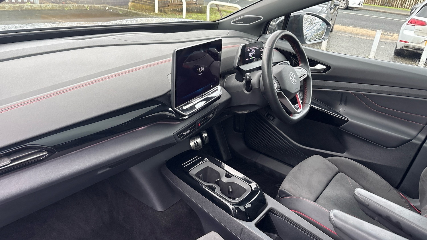 Used Volkswagen ID.5 2025 for sale - 77689130: Photo 2