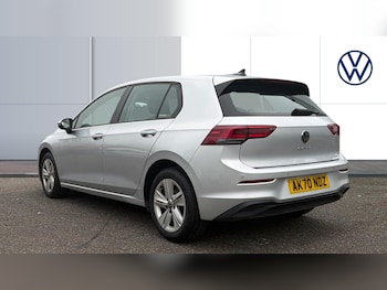 Used Volkswagen Golf 2020 for sale - 76817425: Photo
