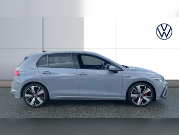 Used Volkswagen Golf 2023 for sale - 77640498: Photo