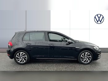Used Volkswagen Golf 2020 for sale - 77556704: Photo