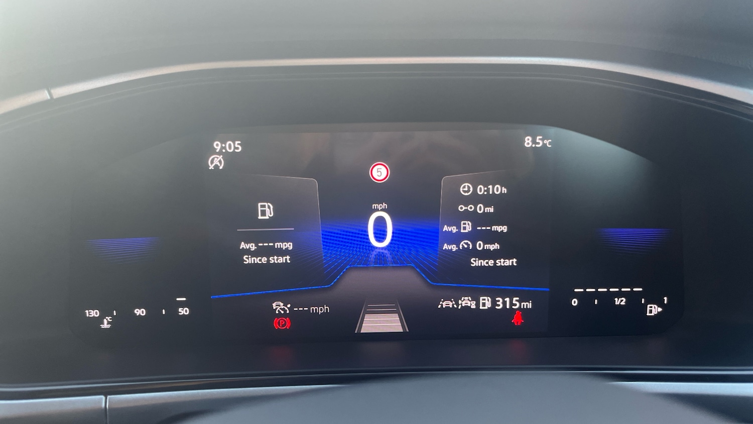 Used Volkswagen T-Roc 2025 for sale - 76859050: Photo 11