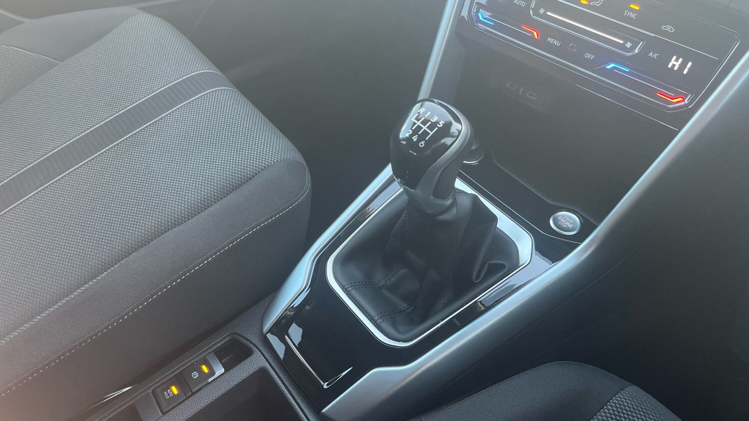 Used Volkswagen T-Roc 2025 for sale - 76859050: Photo 14