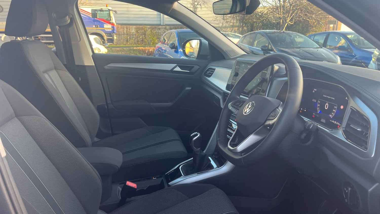 Used Volkswagen T-Roc 2025 for sale - 76859050: Photo 15