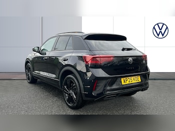 Used Volkswagen T-Roc 2025 for sale - 76892833: Photo