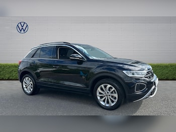 Used Volkswagen T-Roc 2025 for sale - 78542299: Photo