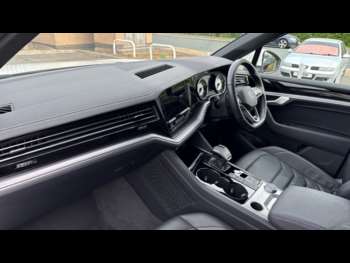 Used Volkswagen Touareg 2021 for sale - 74869191: Photo