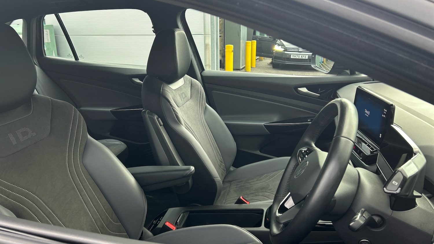 Used Volkswagen ID.4 2022 for sale - 77245409: Photo 15