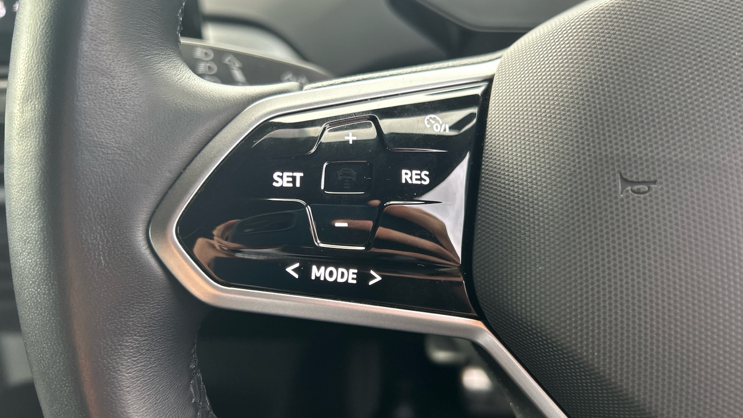 Used Volkswagen ID.4 2022 for sale - 77245409: Photo 17