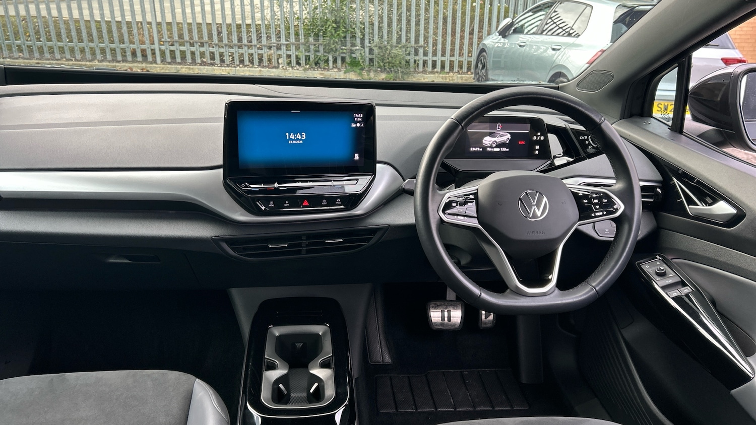 Used Volkswagen ID.4 2022 for sale - 77245409: Photo 9