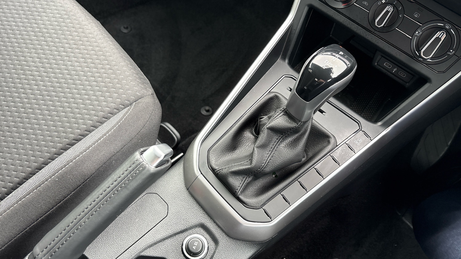 Used Volkswagen Polo 2024 for sale - 77323808: Photo 14