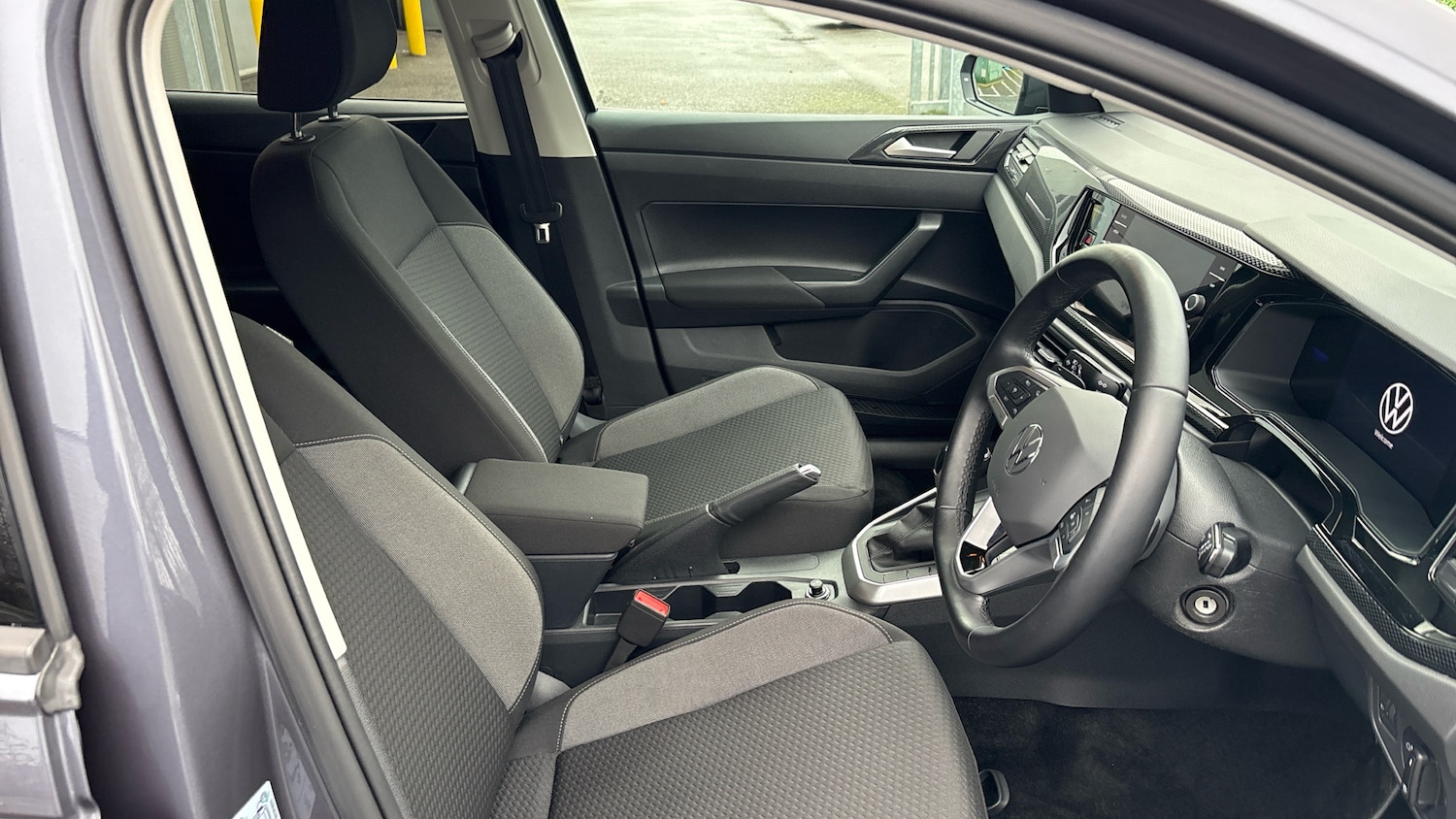 Used Volkswagen Polo 2024 for sale - 77323808: Photo 15