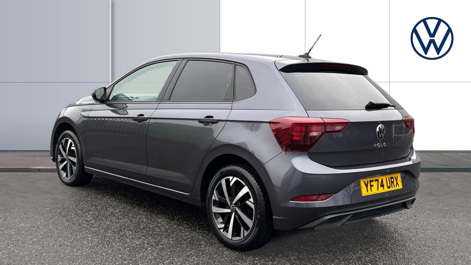 Used Volkswagen Polo 2024 for sale - 77323808: Photo 3