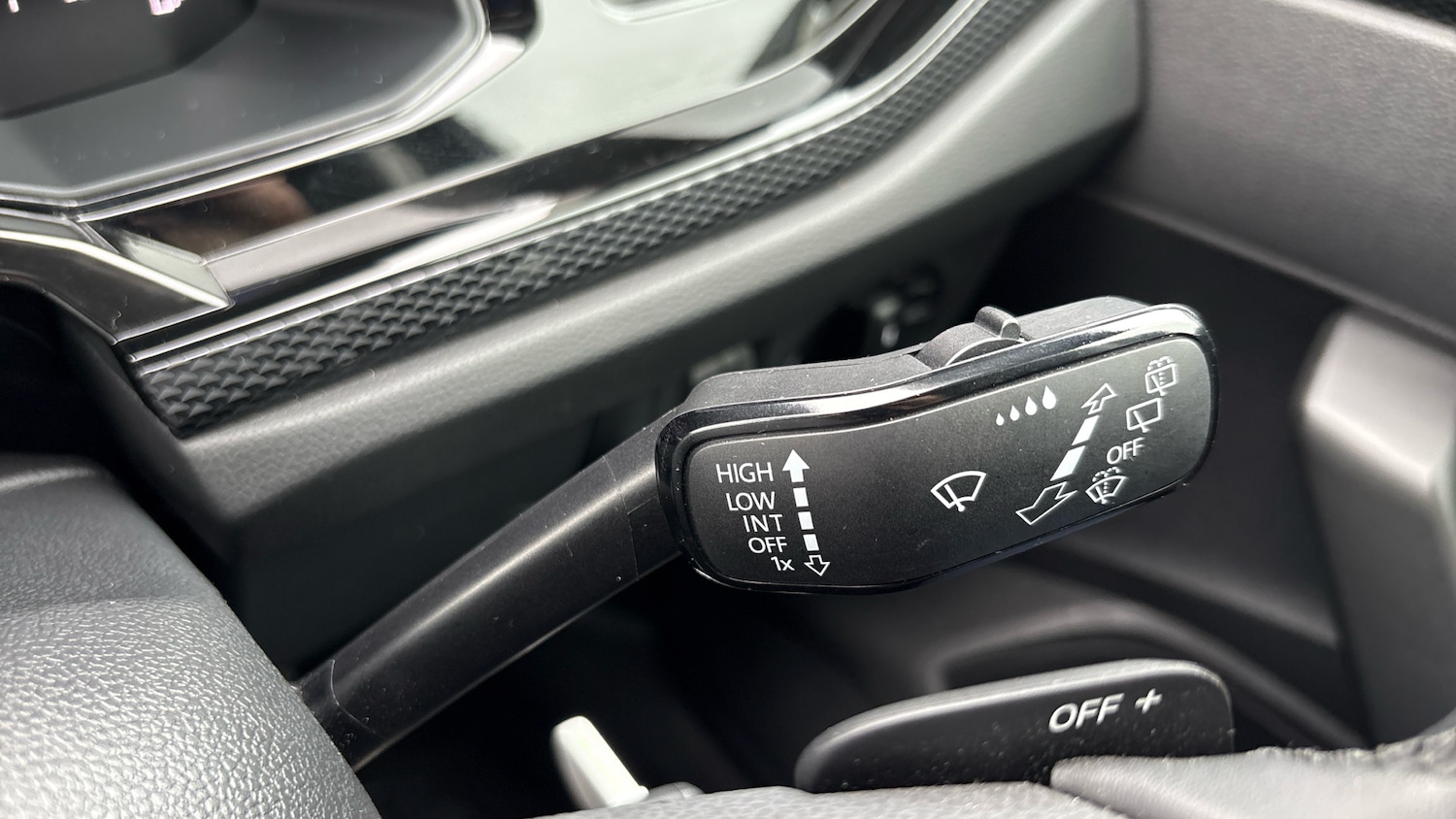 Used Volkswagen Polo 2024 for sale - 77323808: Photo 30