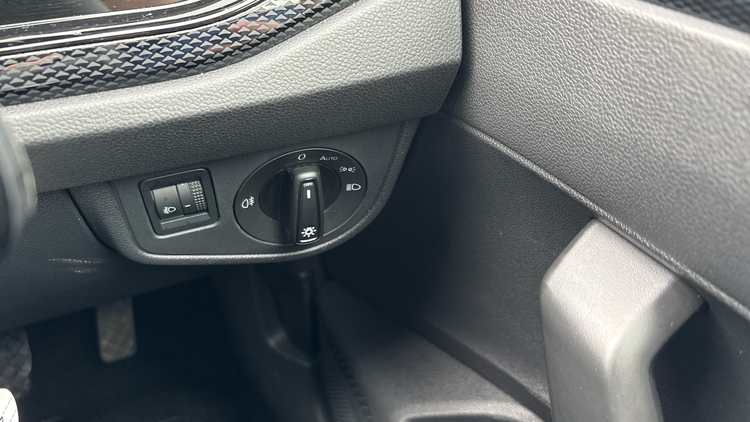 Used Volkswagen Polo 2024 for sale - 77323808: Photo 31