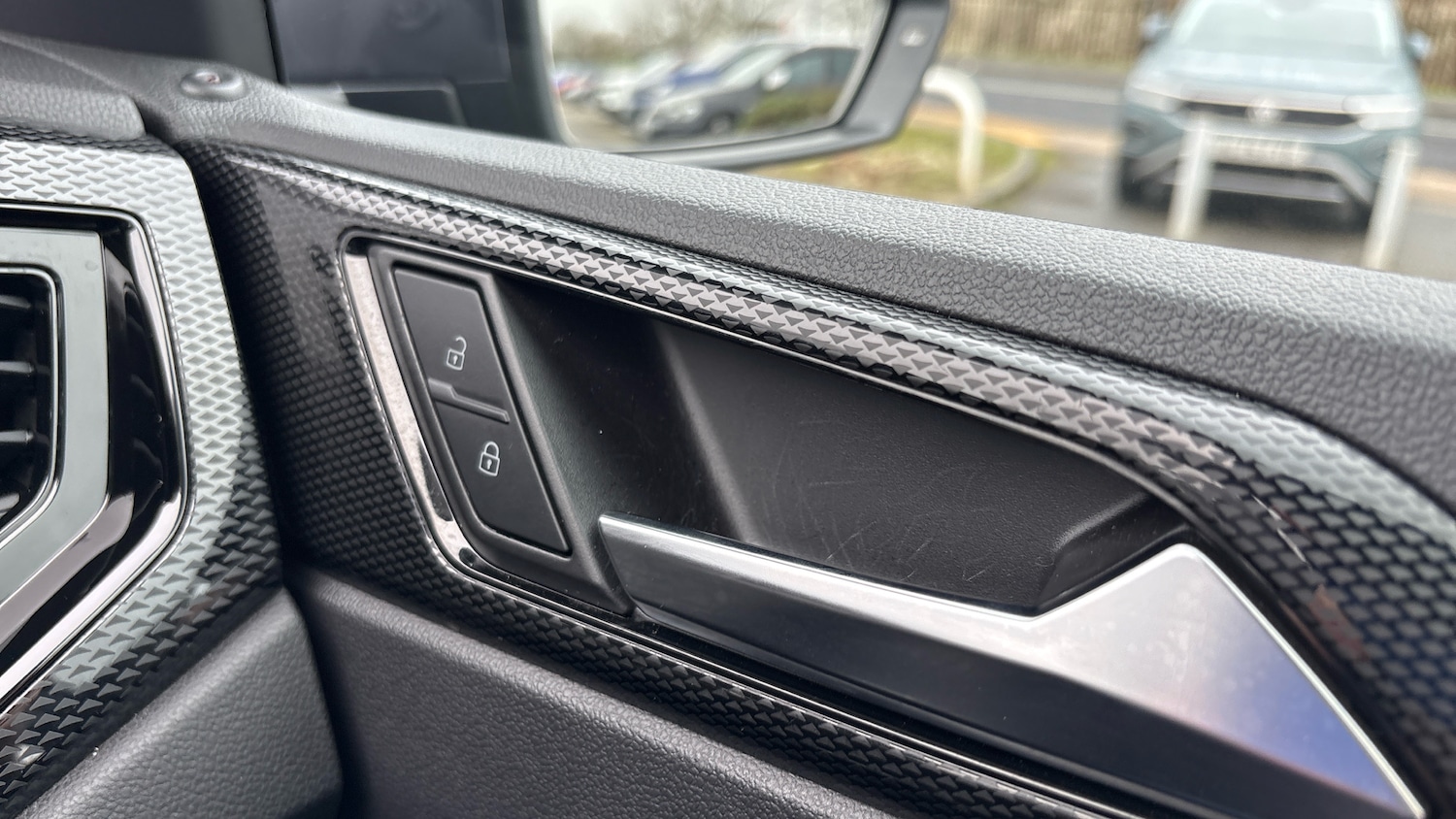 Used Volkswagen Polo 2024 for sale - 77323808: Photo 33