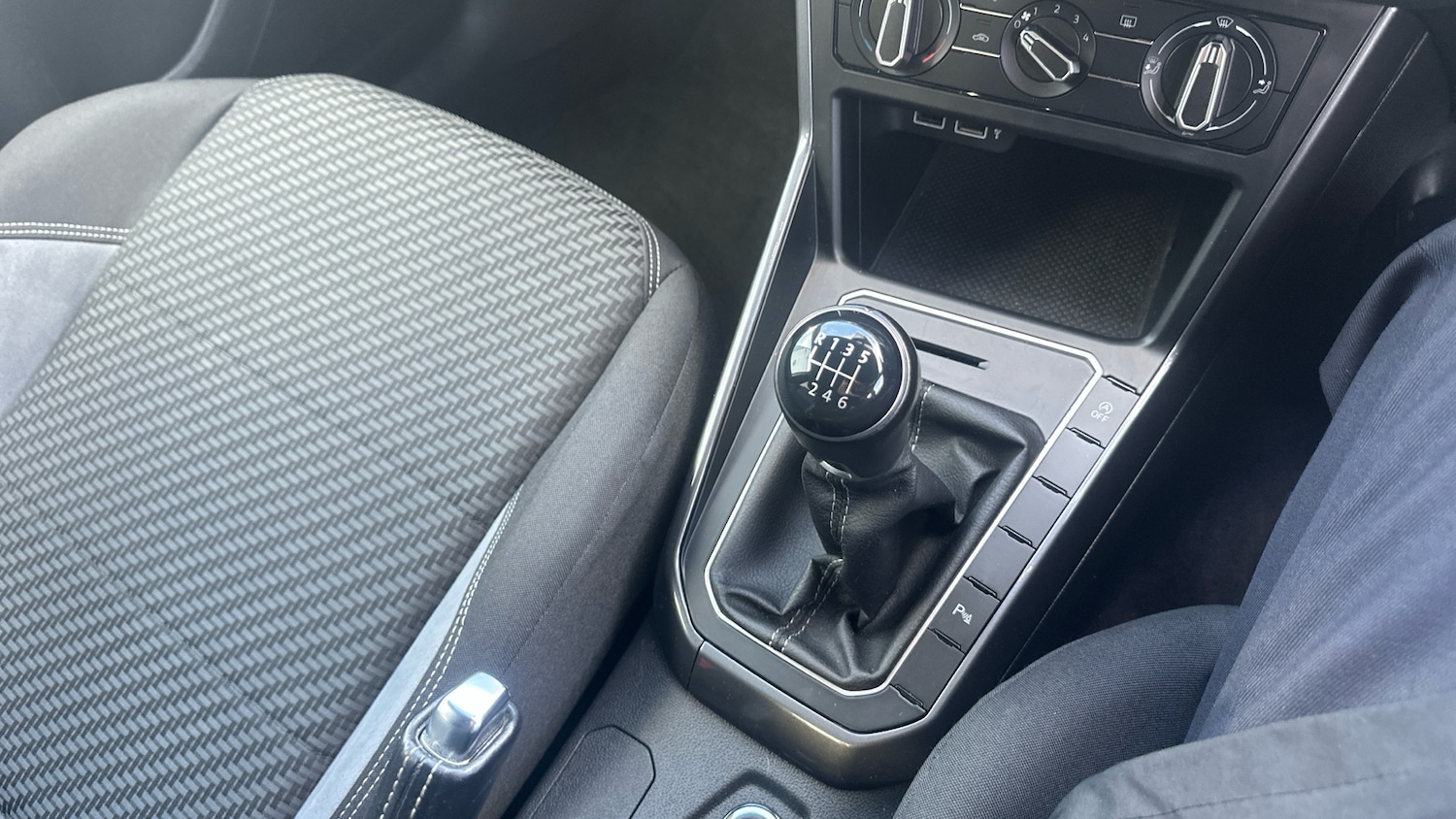 Used Volkswagen Polo 2018 for sale - 77063815: Photo 14