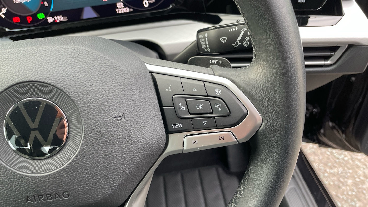 Used Volkswagen Golf 2023 for sale - 76048921: Photo 18