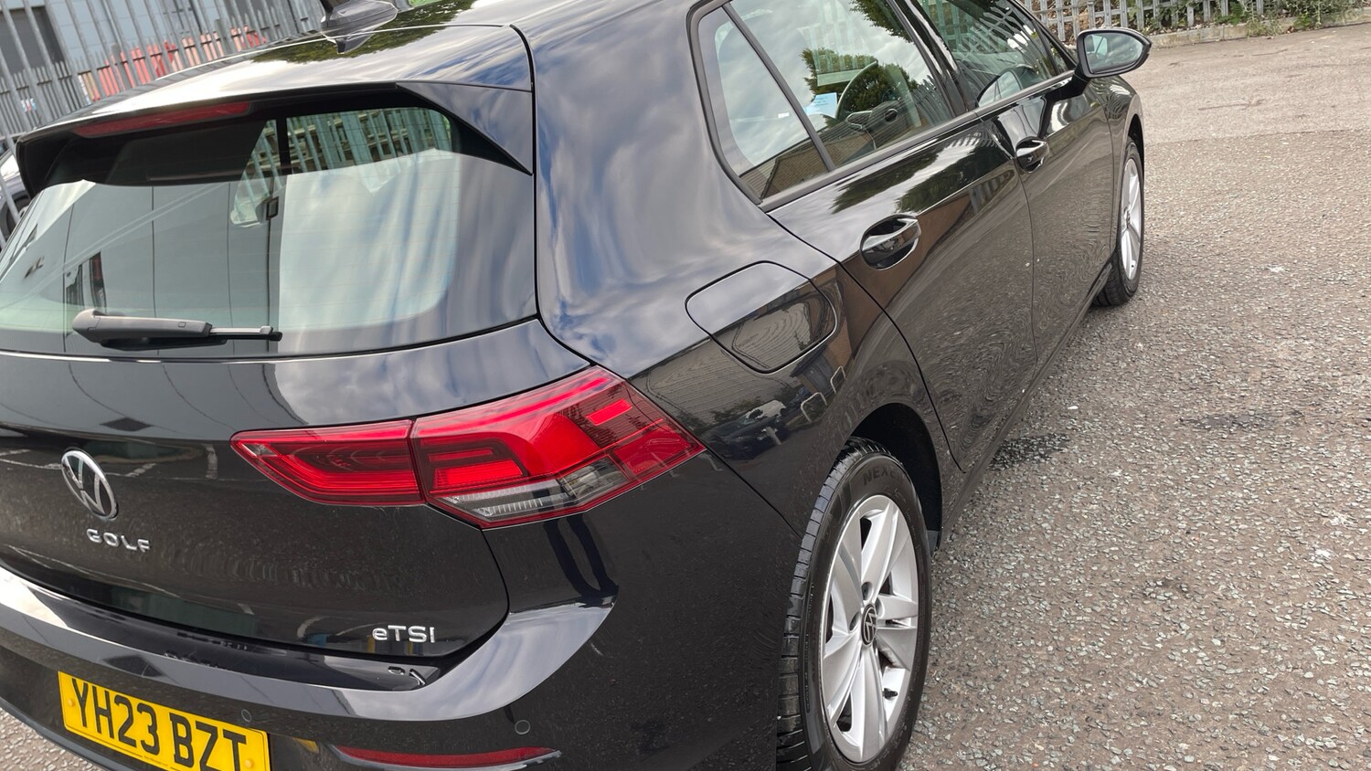 Used Volkswagen Golf 2023 for sale - 76048921: Photo 28
