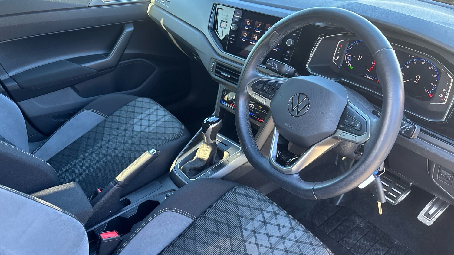 Used Volkswagen Polo 2023 for sale - 77945284: Photo 6